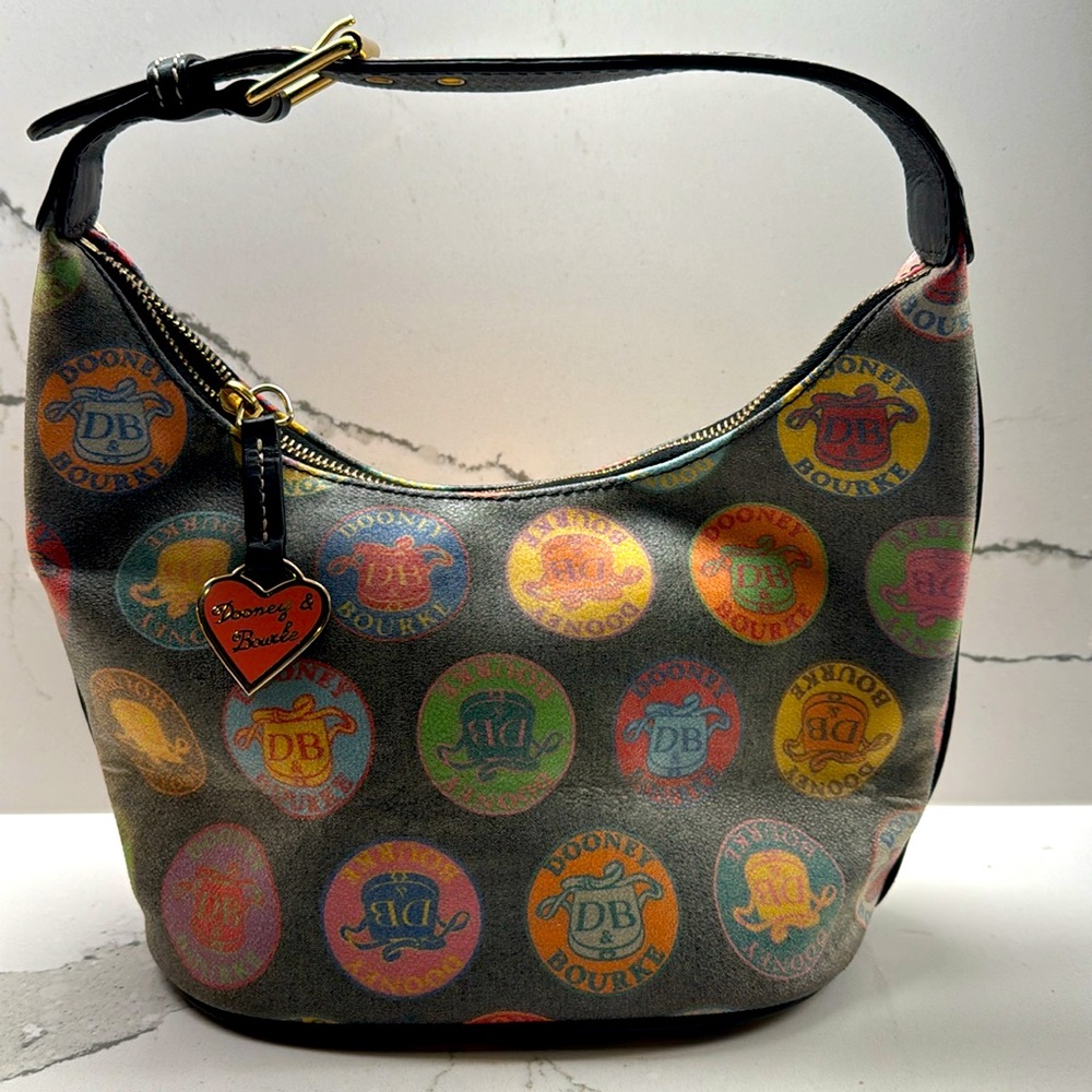 Dooney & Bourke shoulder bag